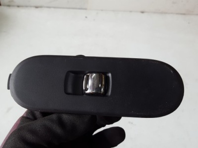 Переключатель стекло mini оригинальный номер 9294884 фото №1