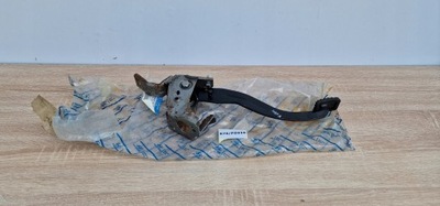 ПЕДАЛЬ СЦЕПЛЕНИЯ HYUNDAI I20 32802-1J100