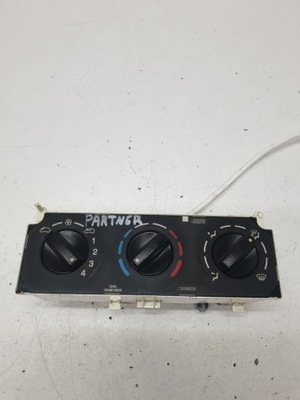 Панель обдув peugeot partner lift 030806q фото №1