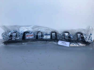 Кронштейн  абсорбер бампера задний задняя ford focus 2018 фото №1