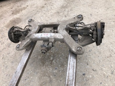 Audi a8 d3 3.0 диференціал балка підвіска задня фото №1