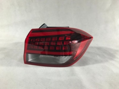 Hyundai i30 iii lift 21- лампа задня права led h/b фото №1