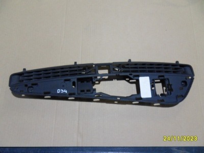 Защита динамика консоли кронштейн audi a3 s3 8v 8v1819635c фото №1