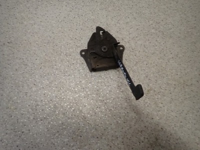 Kia sorento 02-07 2.5d замок капот фото №1