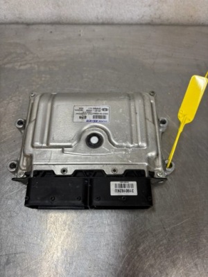 Бортовий комп'ютер двигуна kia picanto 39107-03250 фото №1