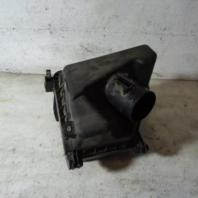 Toyota avensis t27 2.0d корпус фильтра воздуха фото №1