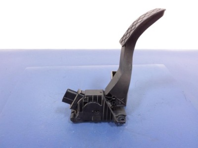 Octavia iii педаль потенциометр газа 5q1723503f фото №1