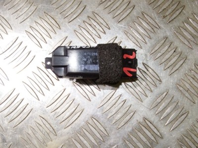 Модуль блок керування підйомника скло правий перед renault megane ii рестайлінг  440926 фото №1