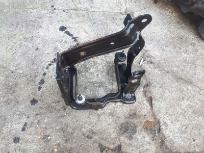 Кронштейн насоса корзина focus c-max фото №1