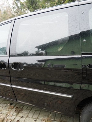 Kia carnival 2001-06 двері розсувні ліва лак 9b фото №1