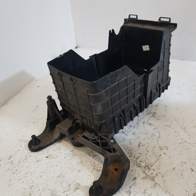 Захист кришка акумуляторів volkswagen tiguan фото №1