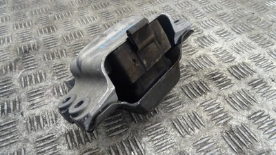 VOLKSWAGEN OE 1K0199555L ПОДУШКА КОРОБКИ