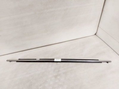 Mazda 6 gj kombi молдинг дверь правый задняя уплотнитель фото №1