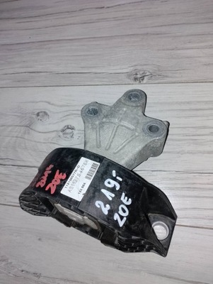 Кронштейн двигателя renault zoe 2014r 112846543r фото №1