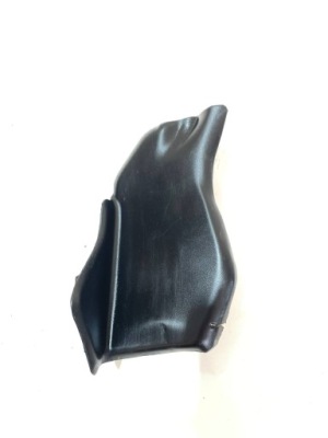 Защита заглушка уплотнитель  жабо правая peugeot expert jumpy 9811019877 фото №1