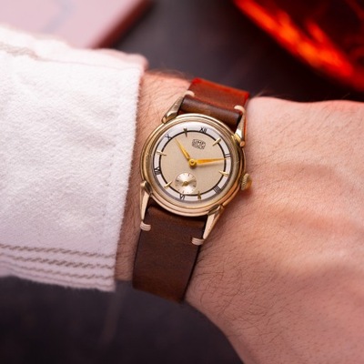 Rzadki zegarek vintage UMF Ruhla w stylu Art Deco z lat 1950-tych
