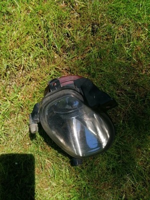 Avensis t25 протитуманна фара правий фото №1