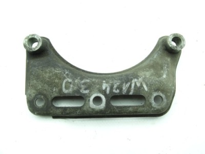 Mercedes e-klasa w124 87-89 3.0i b кронштейн кронштейн генератора фото №1