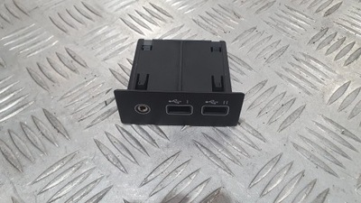 Разъём usb aux renault captur ii e-tech 19- фото №1