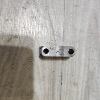 Опора вала розподільного валу suzuki vitara ly фото №1