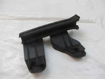 Peugeot 5008 направляющая стекло дверь правый перед фото №1