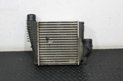 Радиатор интеркулер c4 spacetourer lift 9675627980 фото №1