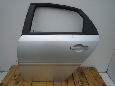 Opel vectra c hb двері лівий задня фото №1