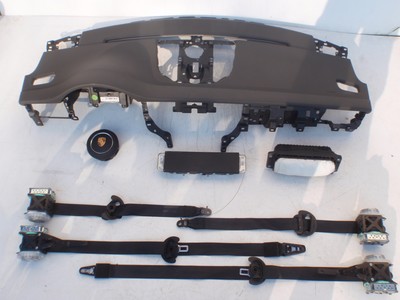 Porsche macan 95b коричневий панель приладів консоль подушки безпеки ремені фото №1