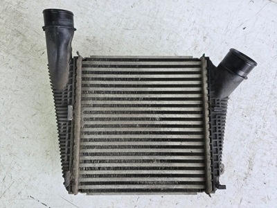 Porsche panamera 971 інтеркулер фото №1