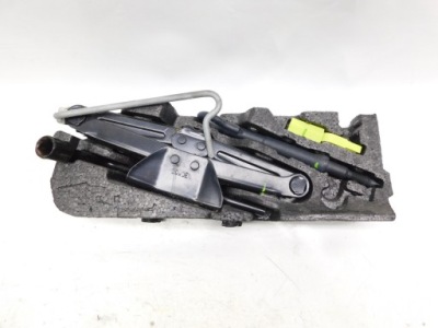 Домкрат підйомник ключ вушко вкладиш - peugeot 208 i lift 15-20 фото №1