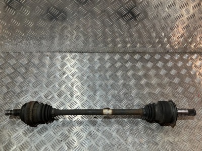 Приводной вал правый задний  mercedes c klasa w205 1.6 cdi фото №1