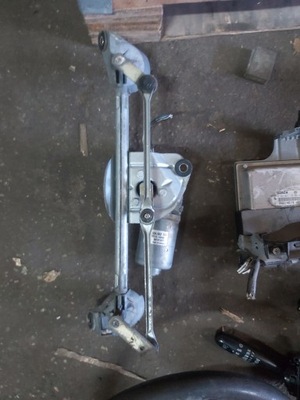 Механизм дворник toyota yaris фото №1