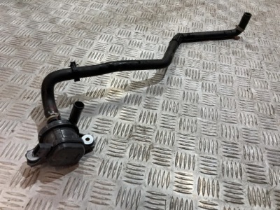 Насос води toyota yaris iv 20- 1.5 hybrid фото №1