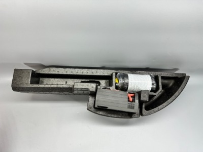 Audi q7 sq7 ii 4m lift вкладиш пінополістирол багажника рідина компресор комплект фото №1