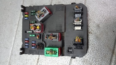 Модуль bsi peugeot 206 04r 3d 9652474780 фото №1