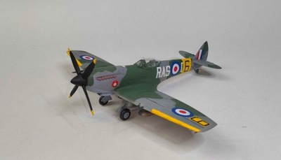 Spitfire Mk.XXI 1/48 sklejony