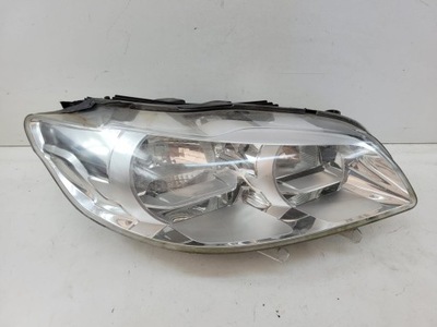 Peugeot 301 права передня лампа europa фото №1