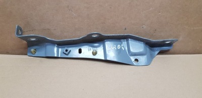 Renault clio iv кронштейн крила правий фото №1