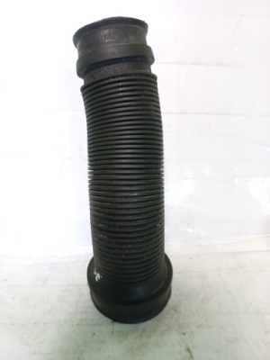 Воздухозаборник воздуха труба opel meriva a 1,7cdti 03-08r 13105267 . фото №1