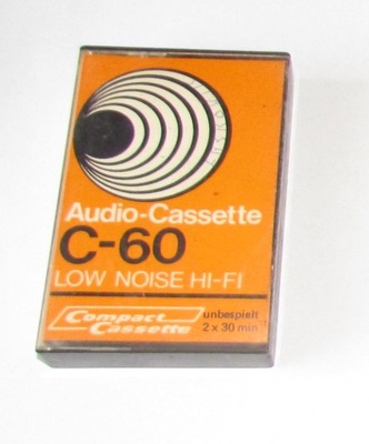 Kaseta magnetofonowa Audio-Cassette C-60 Low Noise Hi-Fi C60