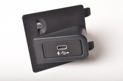 Bmw ix3 g08 вхід роз'єм usb 8711939 фото №1