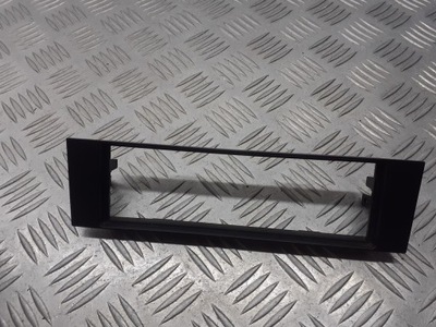 Рамка радио audi a3 8p фото №1