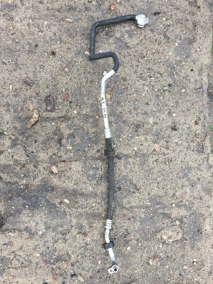 Audi q7 4l 4.2 tdi шланг кондиционера 7l8820744b фото №1