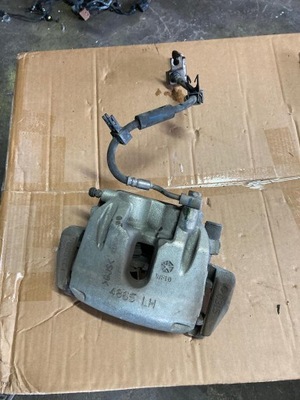 Dodge durango 14+ супорт гальмівний перед лівий фото №1