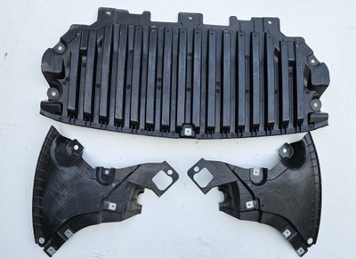 Mercedes c-klasa w206 amg защита плита pod бампер om фото №1