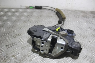 Замок правый перед дверь lexus is 2 ii 220 2.2d фото №1