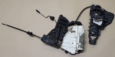 Замок с дверь левый задний  трос основание ручка кронштейн mercedes ml w164 оригинальный номер фото №1