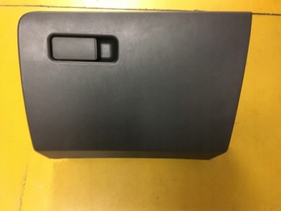 Бардачок панели консоли пассажира приборная панель infiniti q30 фото №1