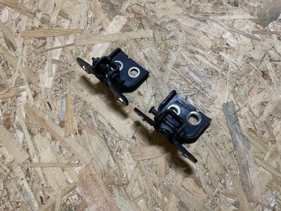 Петля петли дверь правый перед передние kpl. dacia sandero i 1 ovd42 фото №1