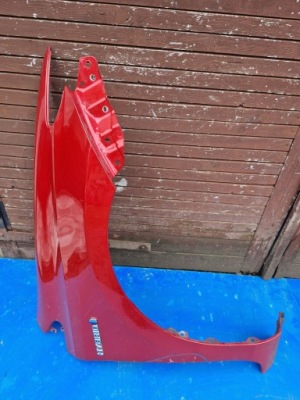 Крила правий передній toyota auris ii 2012r- фото №1